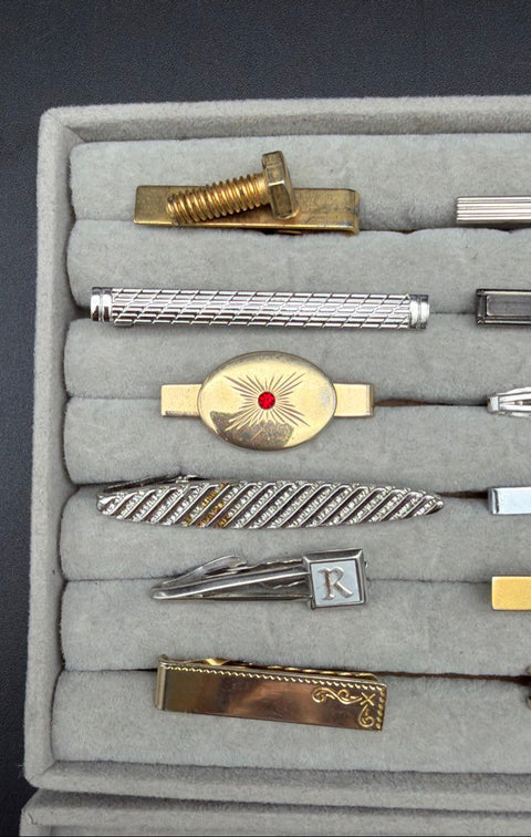 Vintage to Modern Men's Tie Clip & Tack Accessory Lot 30+ Non-Precious Metal