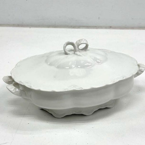Vintage Haviland France Bow Knot Lidded Casserole Dish Covered Vegetable Bowl