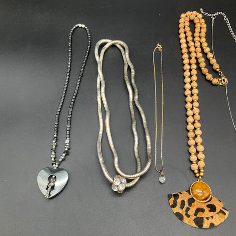 Statement & Fashion Necklace Jewelry Lot of 7 Pink Silver Tone Wood Beads
