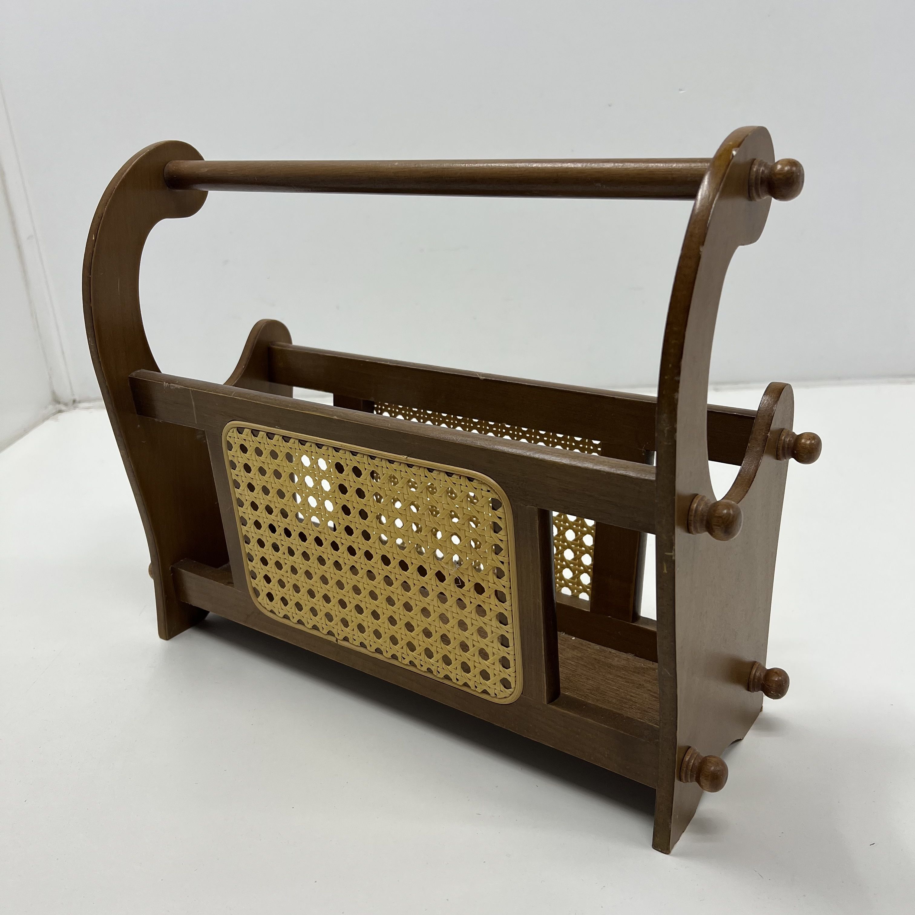 Vintage Oak Wood Woven Wicker Rattan Cane Magazine Book Vinyl Record Rack Holder