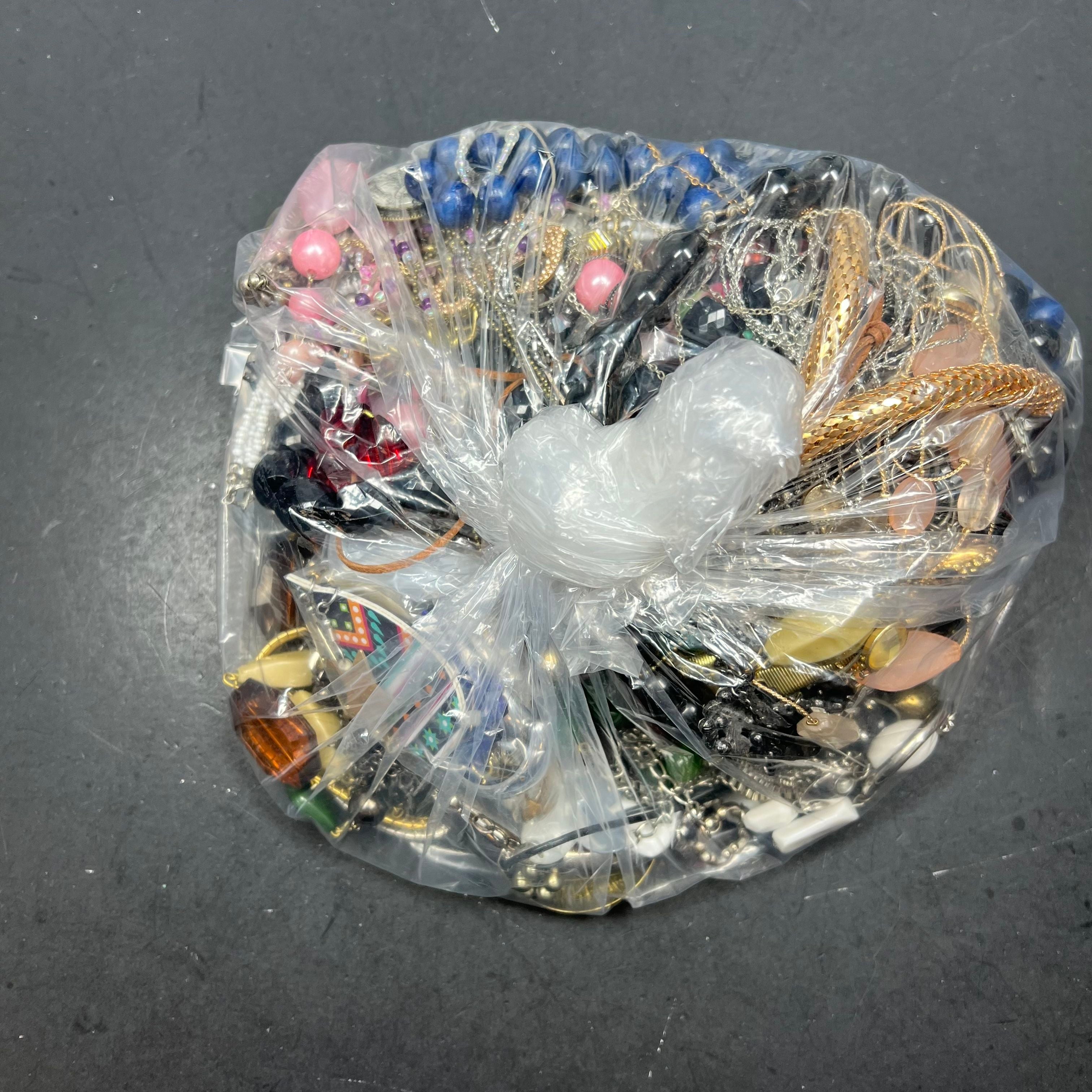 5LB Wearable Costume Jewelry Mixed Items Bag
