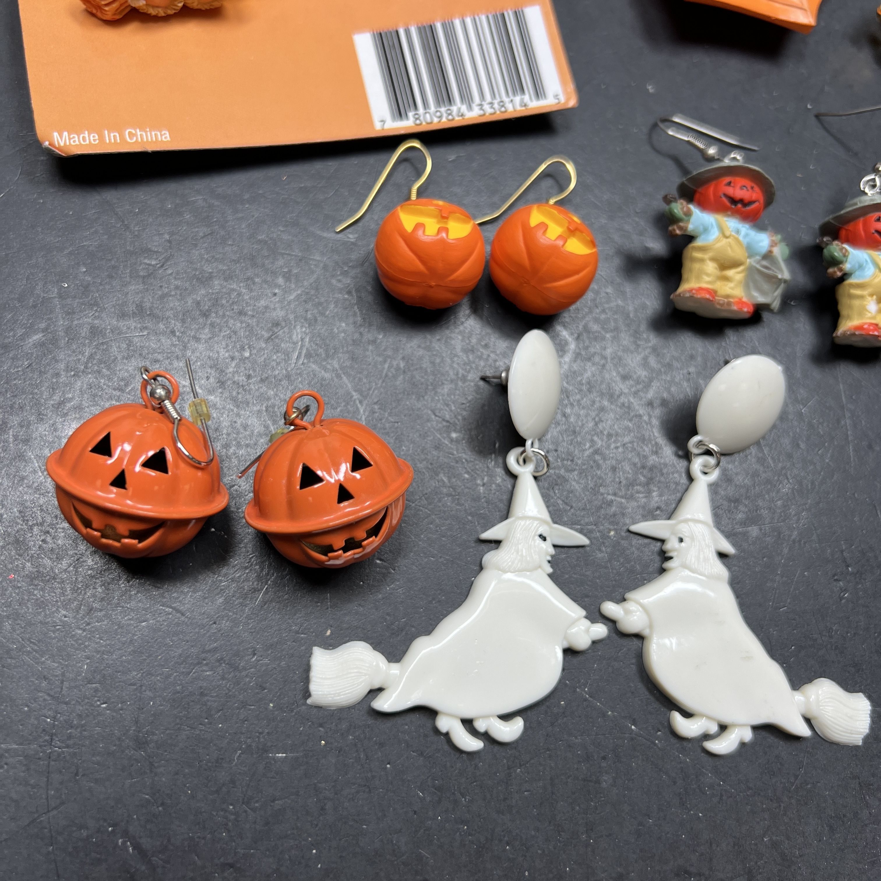 Vintage Halloween Jewelry Lot Earrings Brooches