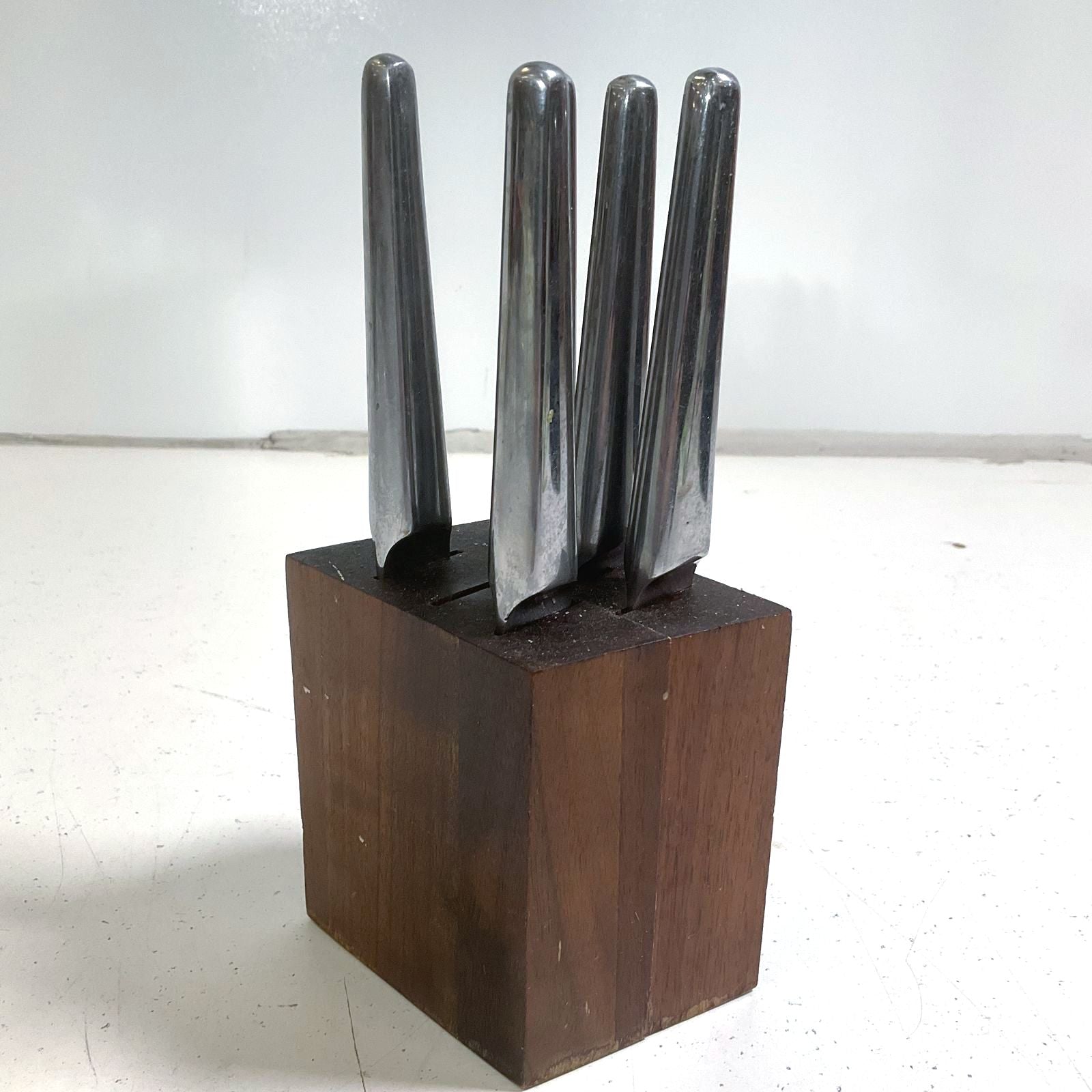 Vintage MCM Vernco Steak Knife Set 5pc Stainless Steel Japan w/ Wood Block
