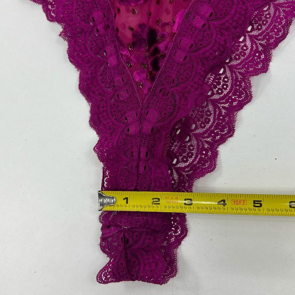 VTH Women's Victoria's Secret Magenta Floral Lace & Velvet Teddy - Size Medium