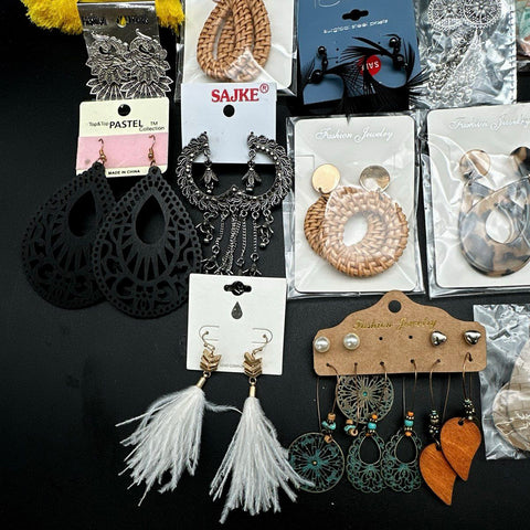 Mixed Boho Fashion Jewelry Lot ~40 Pairs Lovisa Dressbarn Tassel Rattan Dangle