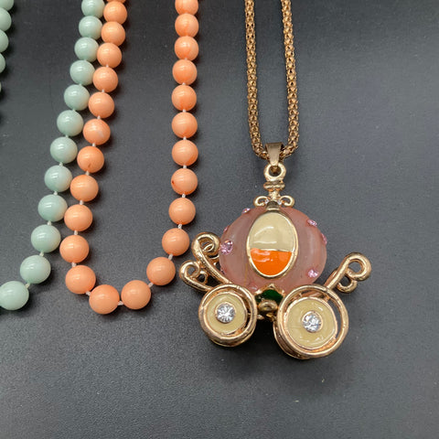 Statement Costume Jewelry Lot 6 Necklaces Faux Pearl Resin Flower Bib Style