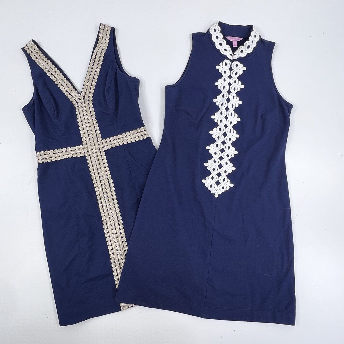 lilly pulitzer blue dress Women's Navy Cotton Shift & V-Neck Embroidered Lo The Linen V-Neck Midi while the flowing silhouette swatch_tag_reyes-flats-silver-distressed-leather Size:4XL[+$5.99]