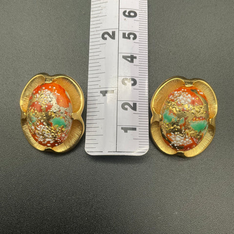 Vintage Signed Judy Lee Gold Tone Art Glass Splatter Cabochon Clip On Earrings