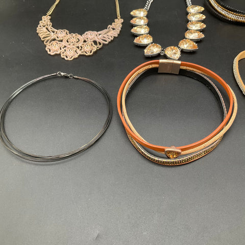 Contemporary Fashion Choker Statement Necklace Jewelry Lot of 7 Mixed Styles
