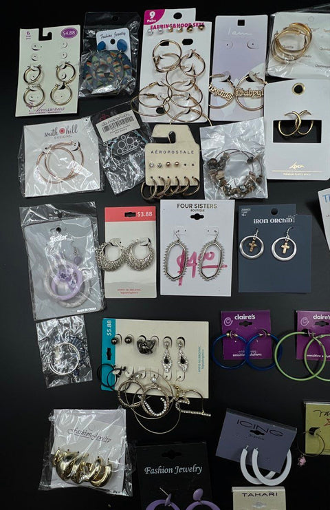 Paparazzi Tahari Claire's Fashion Costume Jewelry Lot 40+ Hoop Stud Earrings