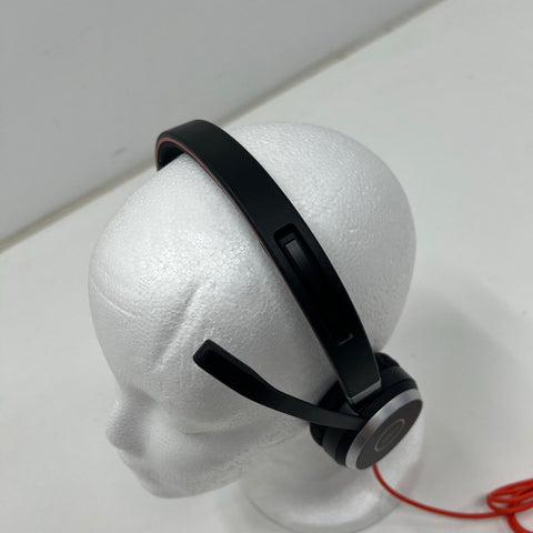Jabra Evolve 40 HSC017 Professional UC Stereo Headset USB & 3.5mm w/ Case