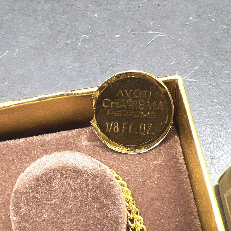 Avon Perfume Pendant Necklace Charisma Perfume NIB