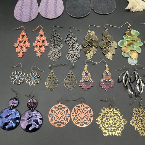 Fashion Costume Jewelry Lot 31 Pairs Earrings Boho Hoops Tassels Tiers Dangles