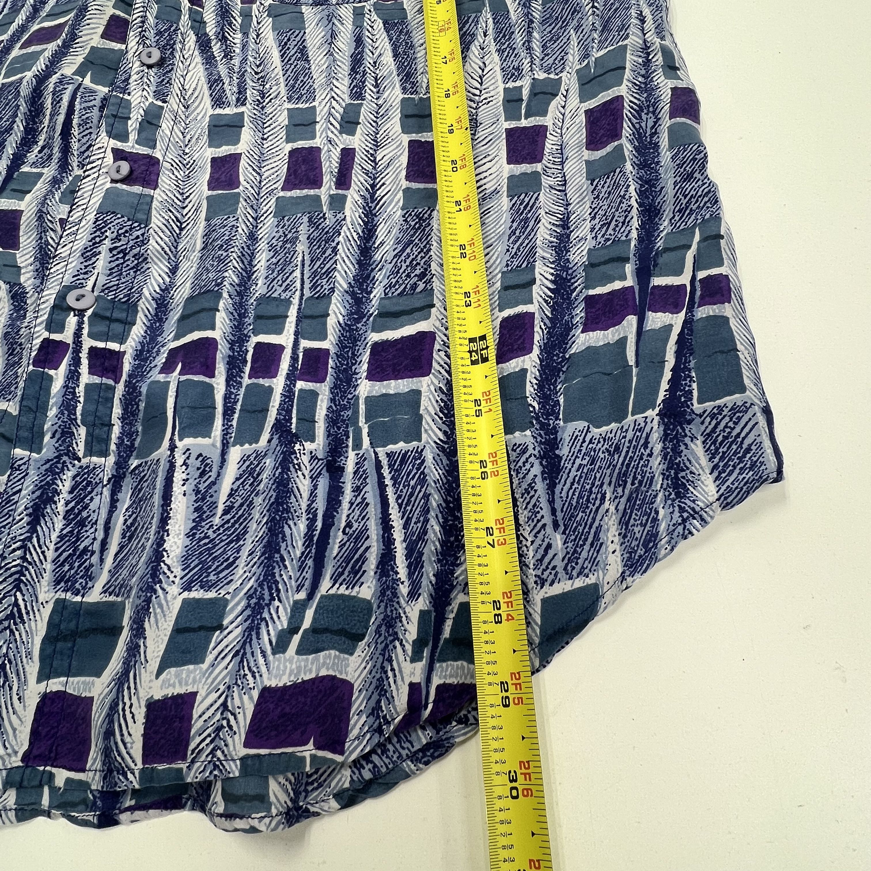 Vintage Creative Edge Blue Purple Button Down 100% Silk Size Large