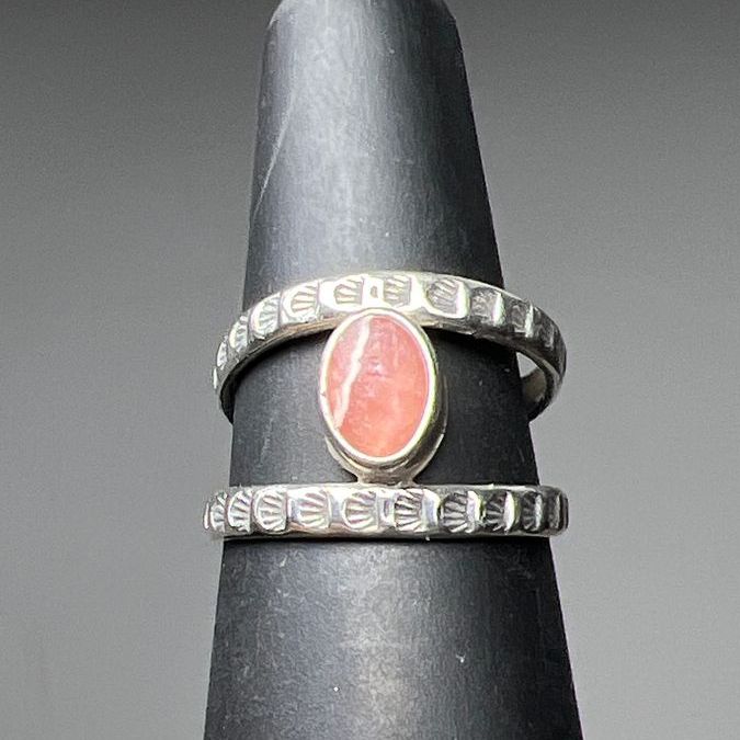 Sterling Silver Pink Quartz Double Band Ring Size 6