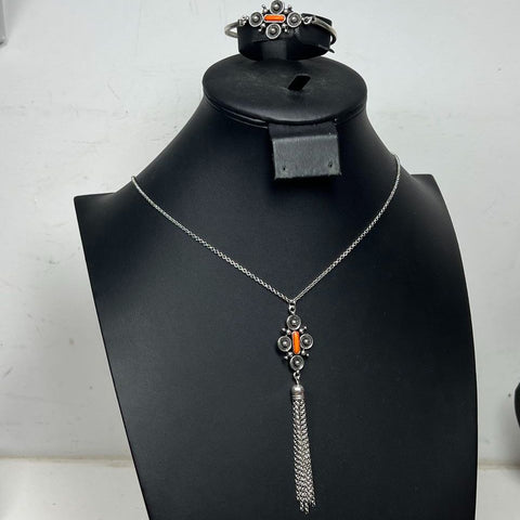 Assorted Styles Necklaces Pendant Bracelets Earrings Costume Jewelry Sets
