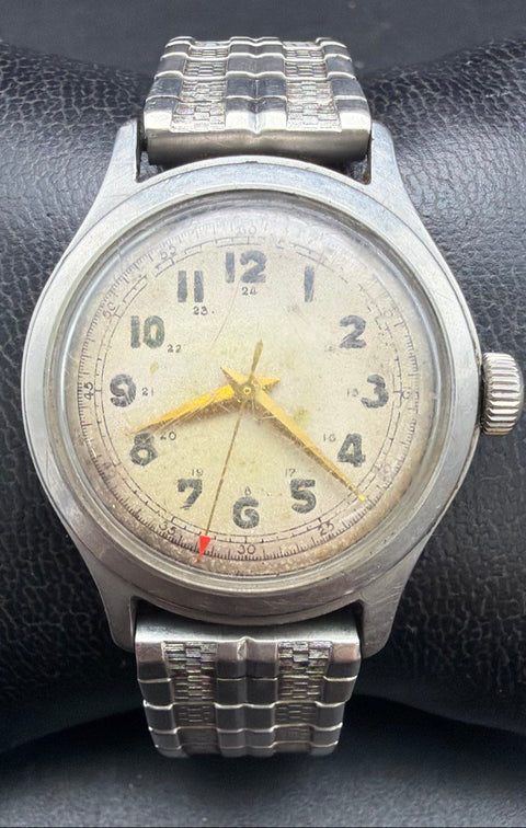 Vintage Wearever Sportsman Military Style Manual Wind Watch Speidel Band 7"