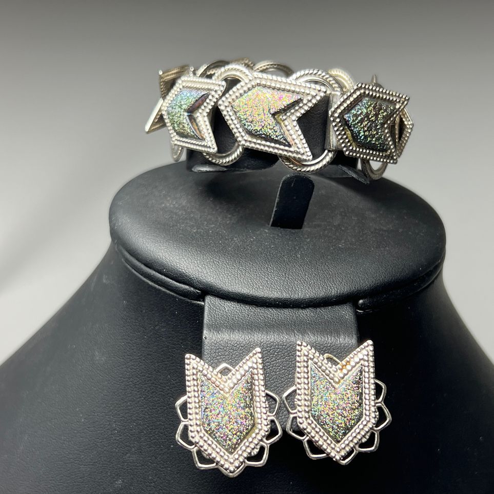 Vintage Style Silver Tone Iridescent Chevron Bracelet and Clip On Earrings Set