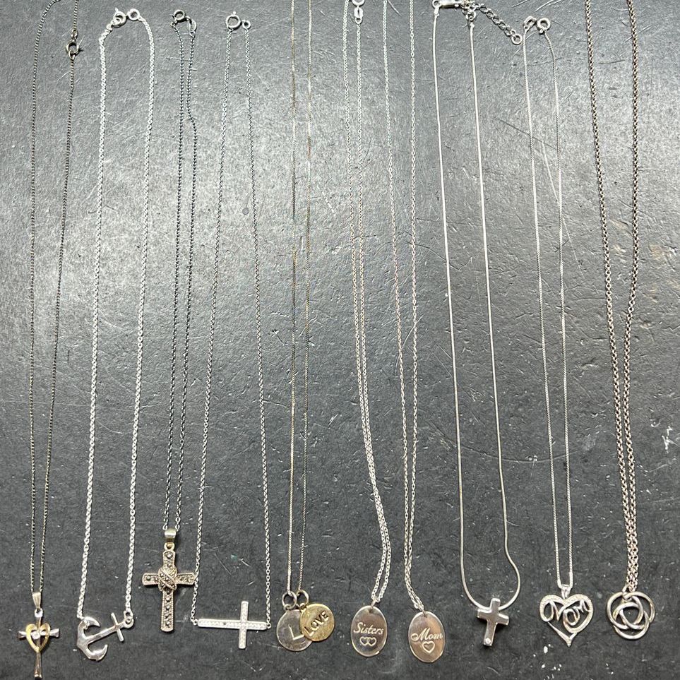 10 925 Sterling Silver Assorted Necklaces 30g