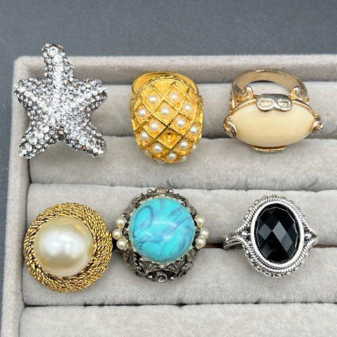 Vintage & Modern Style Fashion Ring Lot of 20 Gold Silver Tone Rhinestone Pearl
