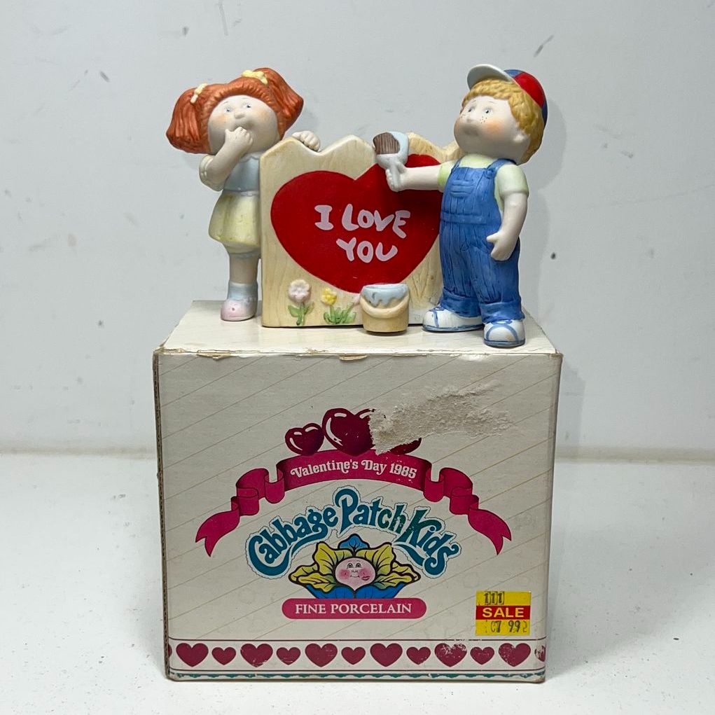 Cabbage Patch Kids Valentine's Day 1985 Porcelain Figurine IOB