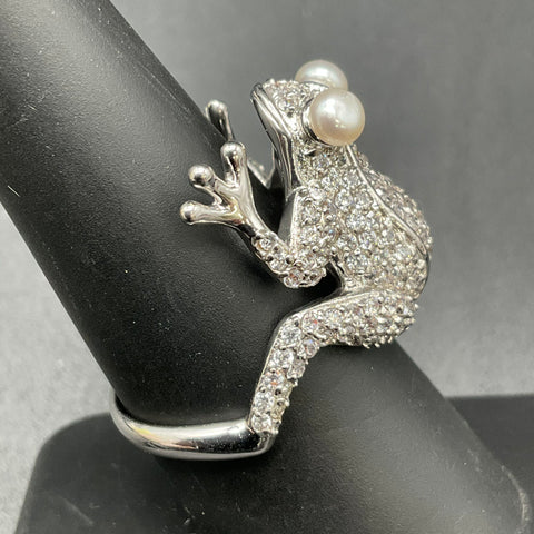 Vintage Silver Tone Crystal Pearl Eye Frog Statement Ring Size 8
