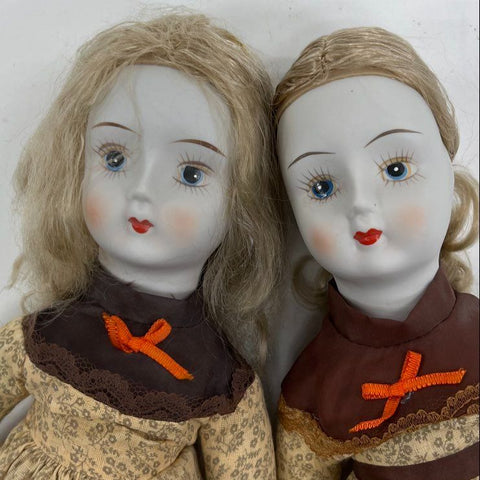 Vintage 70s Lot of 2 Porcelain Dolls Matching Dresses Made in Taiwan ROC 12"