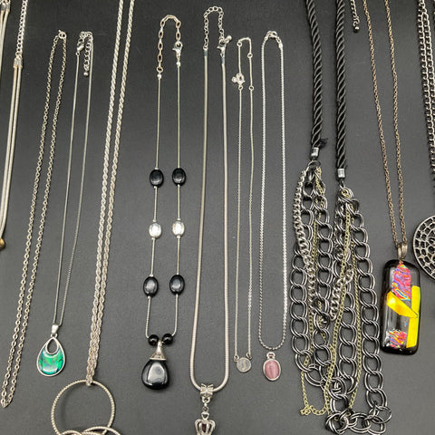 Anne Klein & Modern Fashion Jewelry Lot 15 Necklaces Silver Gunmetal Pendants