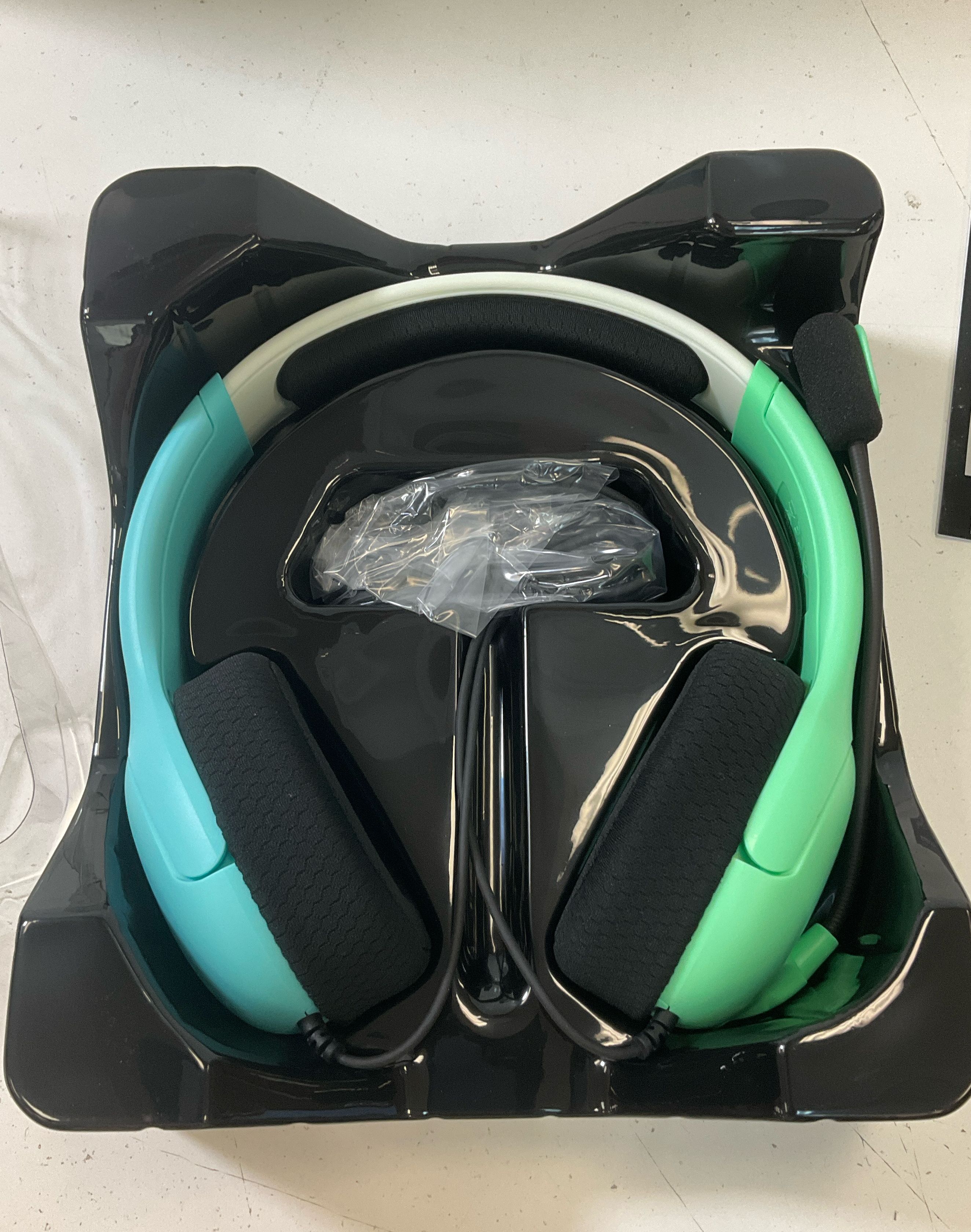 PDP Gaming Nintendo Switch LVL40 Wired Stereo Gaming Headset Open Box