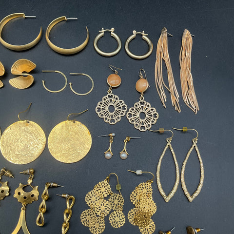 Vintage to Modern Gold Tone Costume Jewelry Lot 0.57lb Mixed Earring Styles