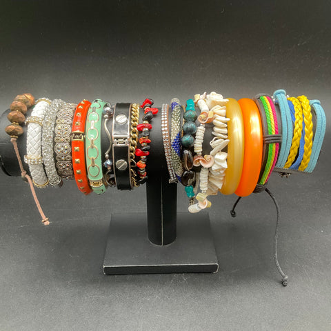 Mixed Bracelet Lot of 22 Boho Beaded Enamel Bangles Shell Rhinestone Gold Tone