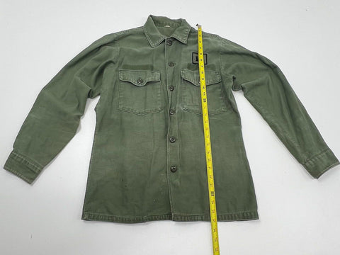Vintage 60s US Army OD Green OG-107 Cotton Sateen Field Shirt Jacket Mens S