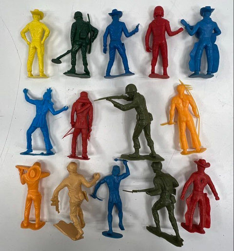 Vintage Lot of 14 Plastic Cowboys Indians & Army Men Toy Soldier Figures
