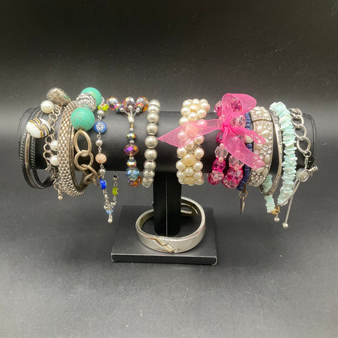 Wearable Jewelry Lot 26 Bracelets Lucky Brand Psalm Bangle Beaded Rhinestone