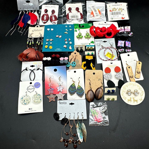Mixed Costume Jewelry Lot 40+ Pairs Earrings Rue21 Mixit Boho Novelty Feathers