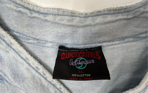 Vintage 90s Looney Tunes Embroidered Denim Shirt XL Daffy Sylvester Tweety