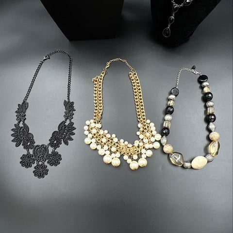 Fashion Costume Statement Jewelry Necklace Lot of 7 Bib Faux Pearl Floral Blue