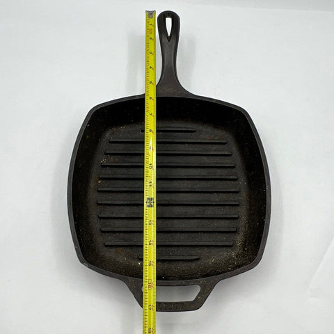 Lodge 10.5 Inch Cast Iron Square Grill Pan with Assist Handle Made in USA