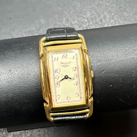Fossil Vintage VT2493 Wristwatch New Battery