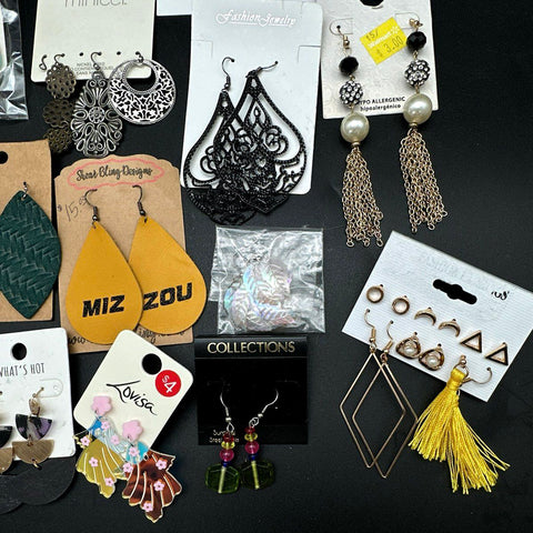 Mixed Boho Fashion Jewelry Lot ~40 Pairs Lovisa Dressbarn Tassel Rattan Dangle