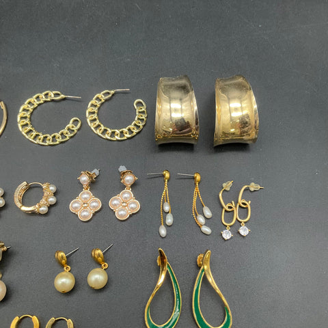 Vintage Gold Tone Costume Jewelry Earrings Lot 23 Pairs Hoops Studs Pearl CZ
