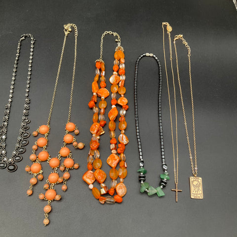 Mixed Costume Jewelry Lot 13 Necklaces Gold Silver Tone Beaded Statement 0.8 lb