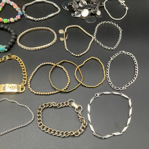 Mixed Bracelet Jewelry Lot 26pc Silver Gold Tone Beaded Cuff Elvis Bangle