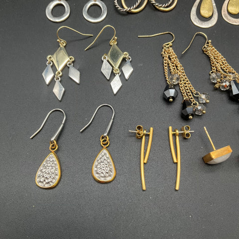 Fashion Jewelry Earrings Lot of 14 Pairs Mixed Styles Hoops Dangles Studs