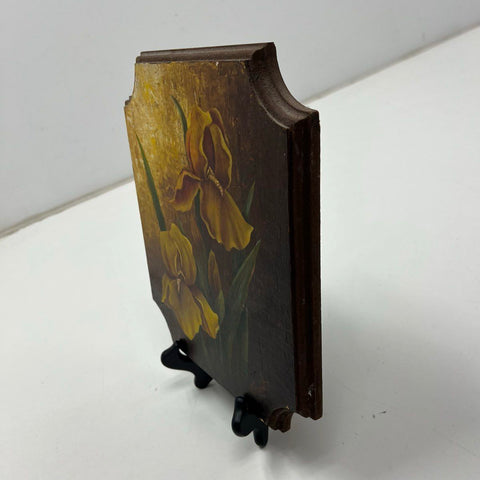 R. Scranton Oil on Wood Panel Painting Yellow Iris Floral Signed 12x10.5 Art