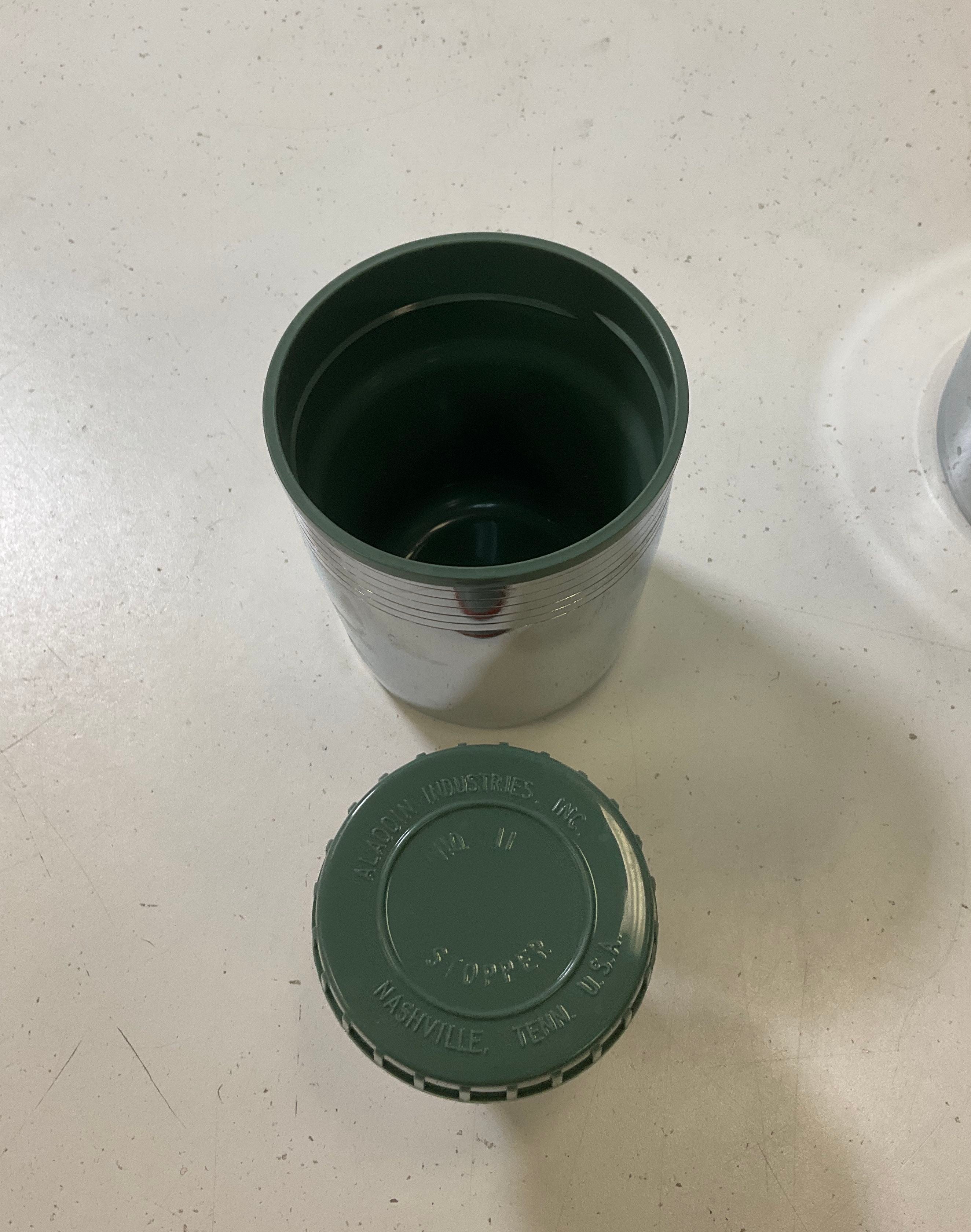 Vintage Green Aladdin's Stanley Thermos A-943C 1 Pint w/ Cup & Stopper