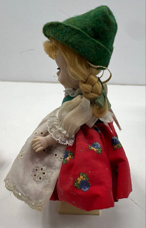 Madame Alexander International Doll Lot Austria 593 Russia 574 With Boxes