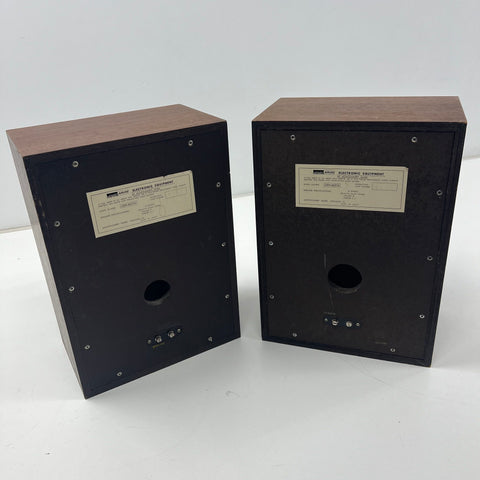 Vintage Montgomery Ward Airline GEN-6631A Bookshelf Speakers 8 Ohm 20W Pair