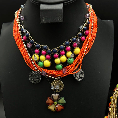 Mixed Costume Jewelry Lot 6 Pieces Beaded Bib Statement Necklaces 1 Lb