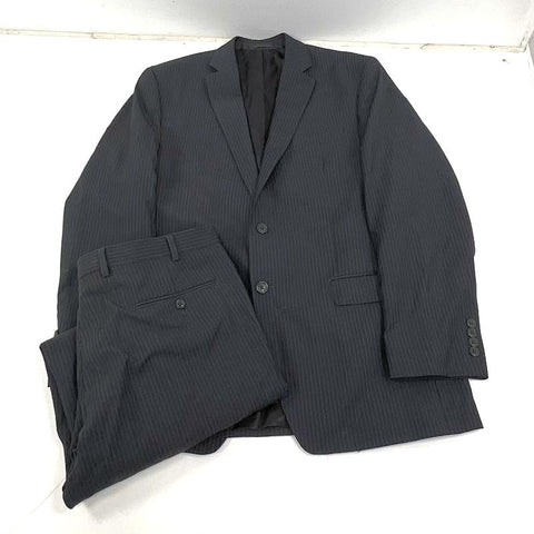 Calvin Klein Black Pinstripe 100% Wool 2-Piece Suit Men's Size 41R